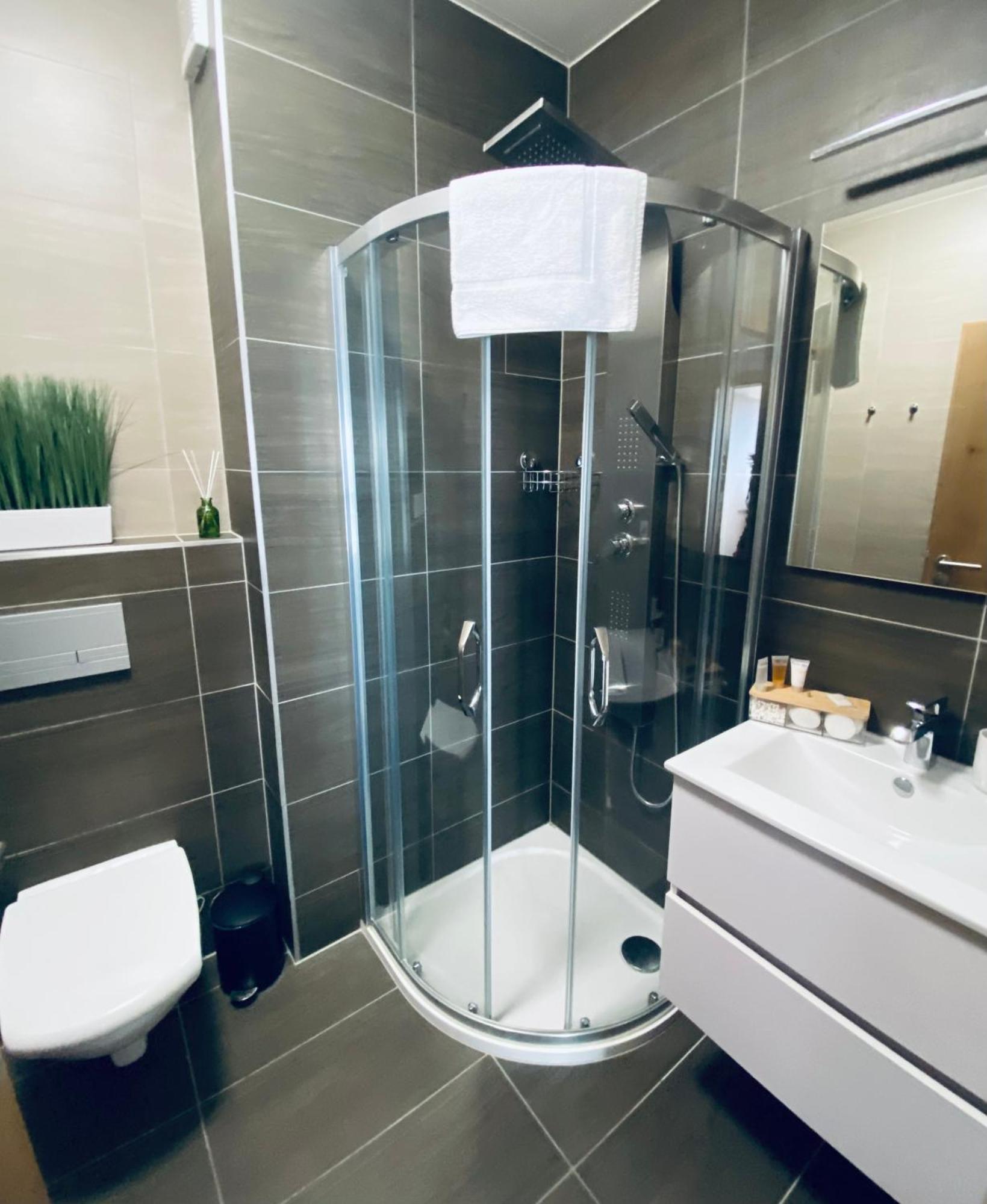Apartman Na Brehu Lipna Черна-в-Пошумави Экстерьер фото
